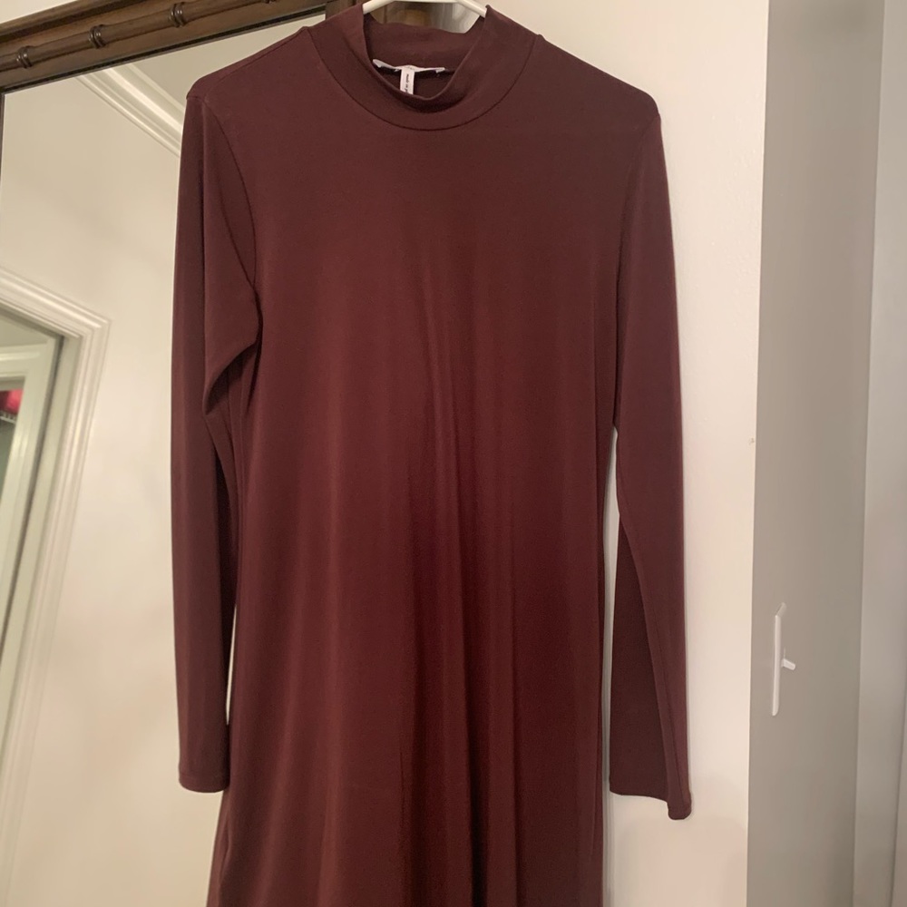 BCBGeneration maroon cocktail dress size medium